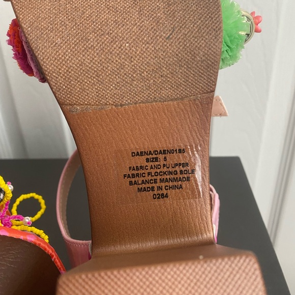 Bersey Johnson Daena shoes - Picture 4 of 6